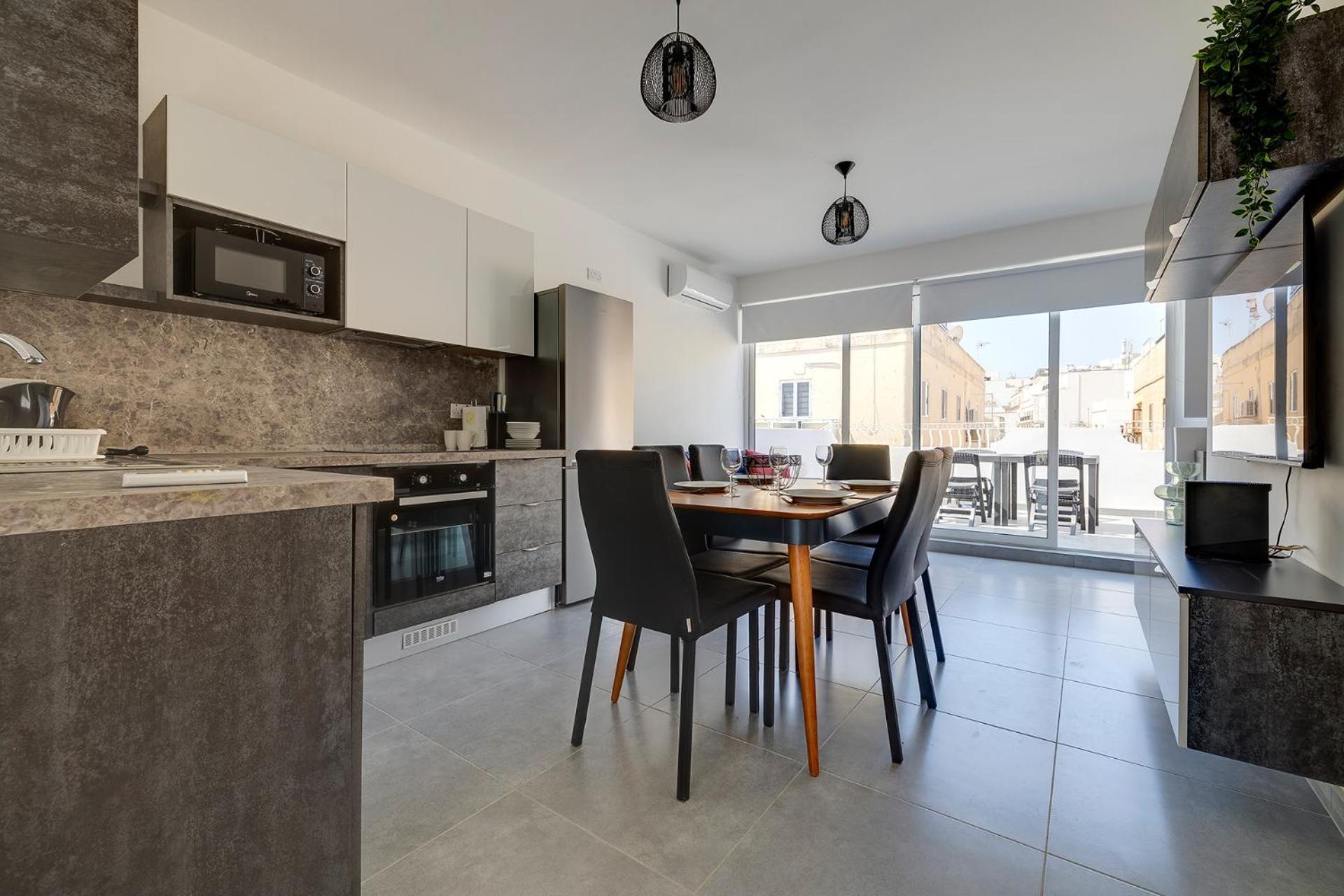 Stunning 2Br Holiday Penthouse In Central Σλιέμα Εξωτερικό φωτογραφία